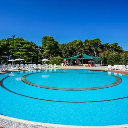 Gh Campoverde Village منتجع 3*