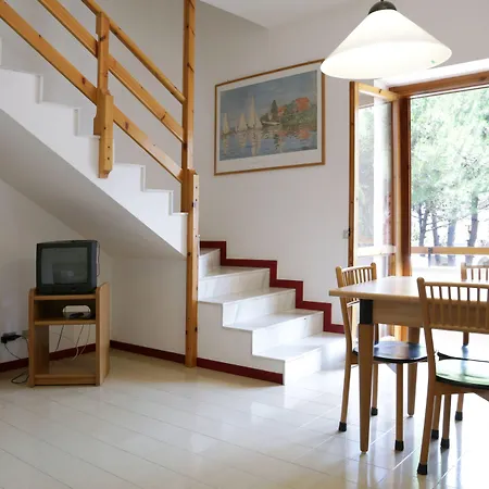 Gh Campoverde Village Θέρετρο San Cataldo (Apulia)