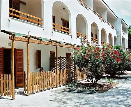 度假村 Gh Campoverde Village 3*
